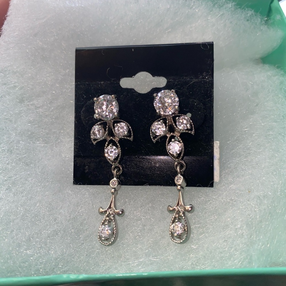 .925 silver dangle earrings
